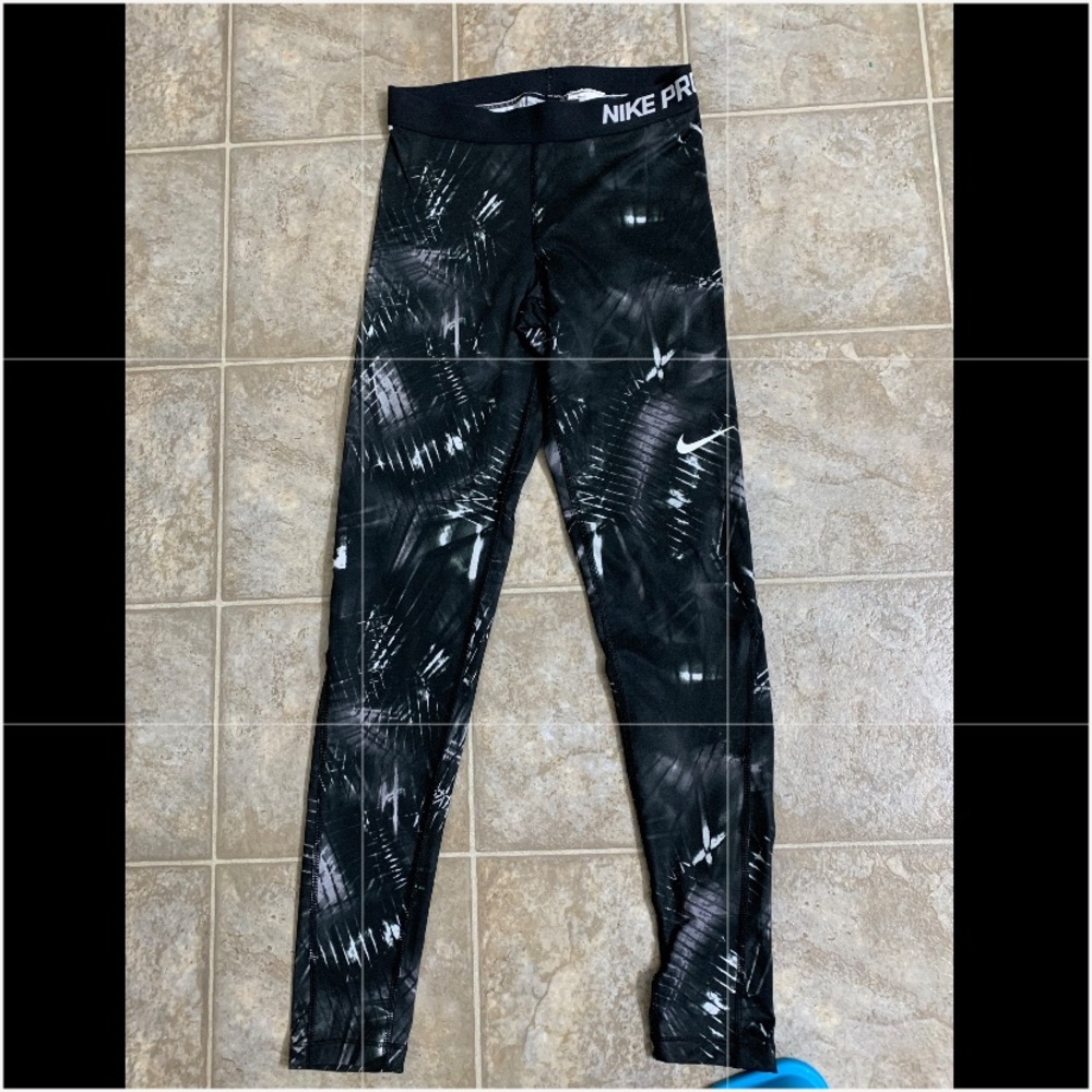 Nike tights